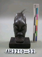 藏品(人頭像)的圖片